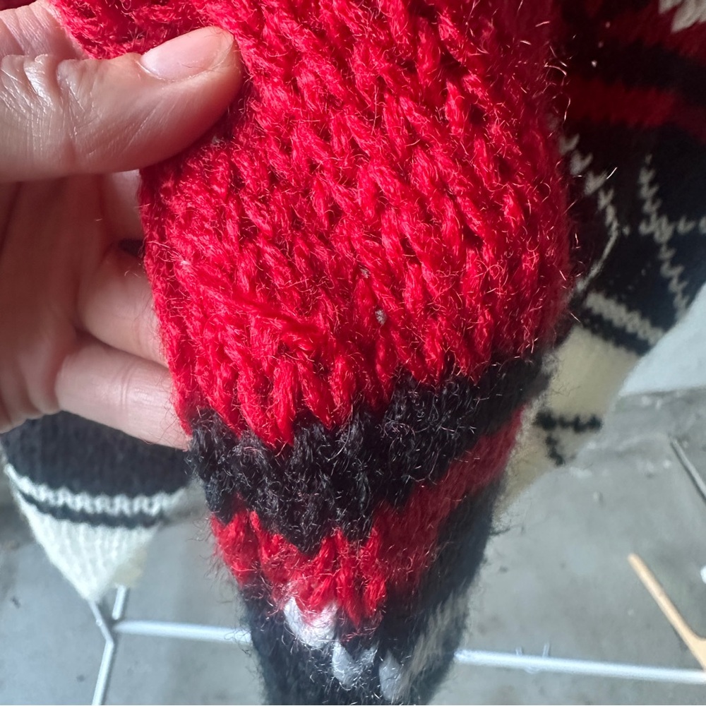 Hand Knit Wool Sweater - Picture 5 of 5